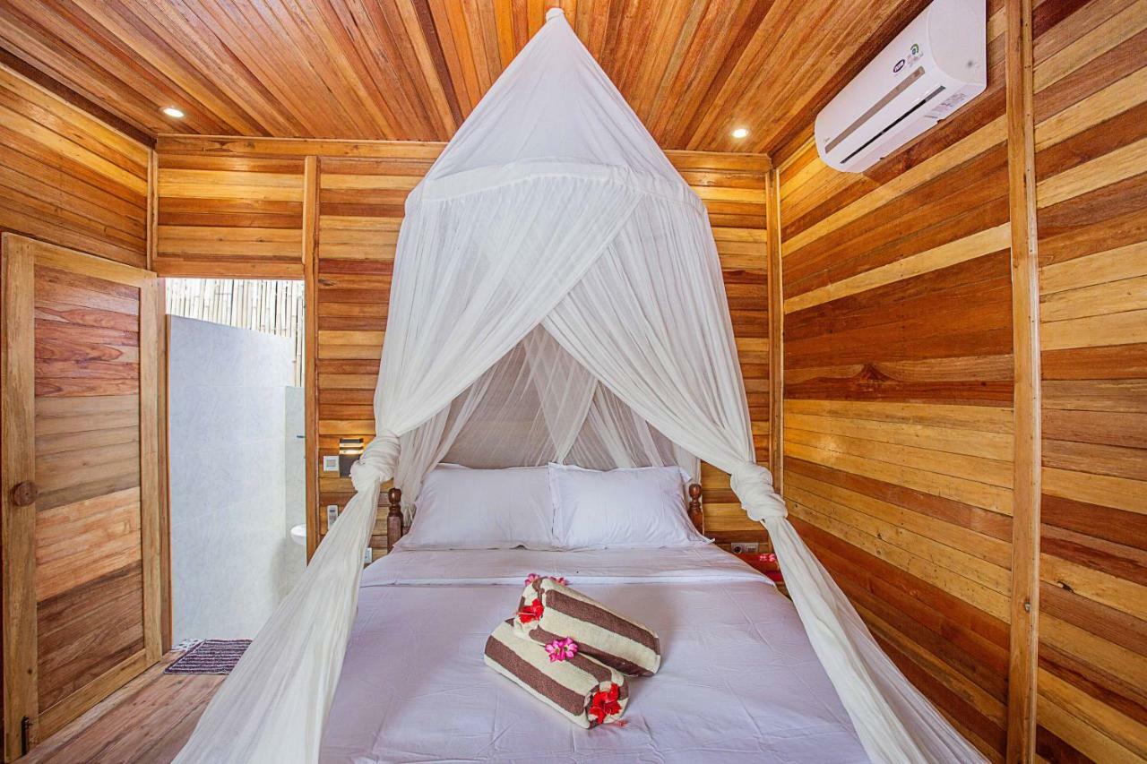 Wooden Beach Sunset Cottages Nusa Lembongan  Ngoại thất bức ảnh